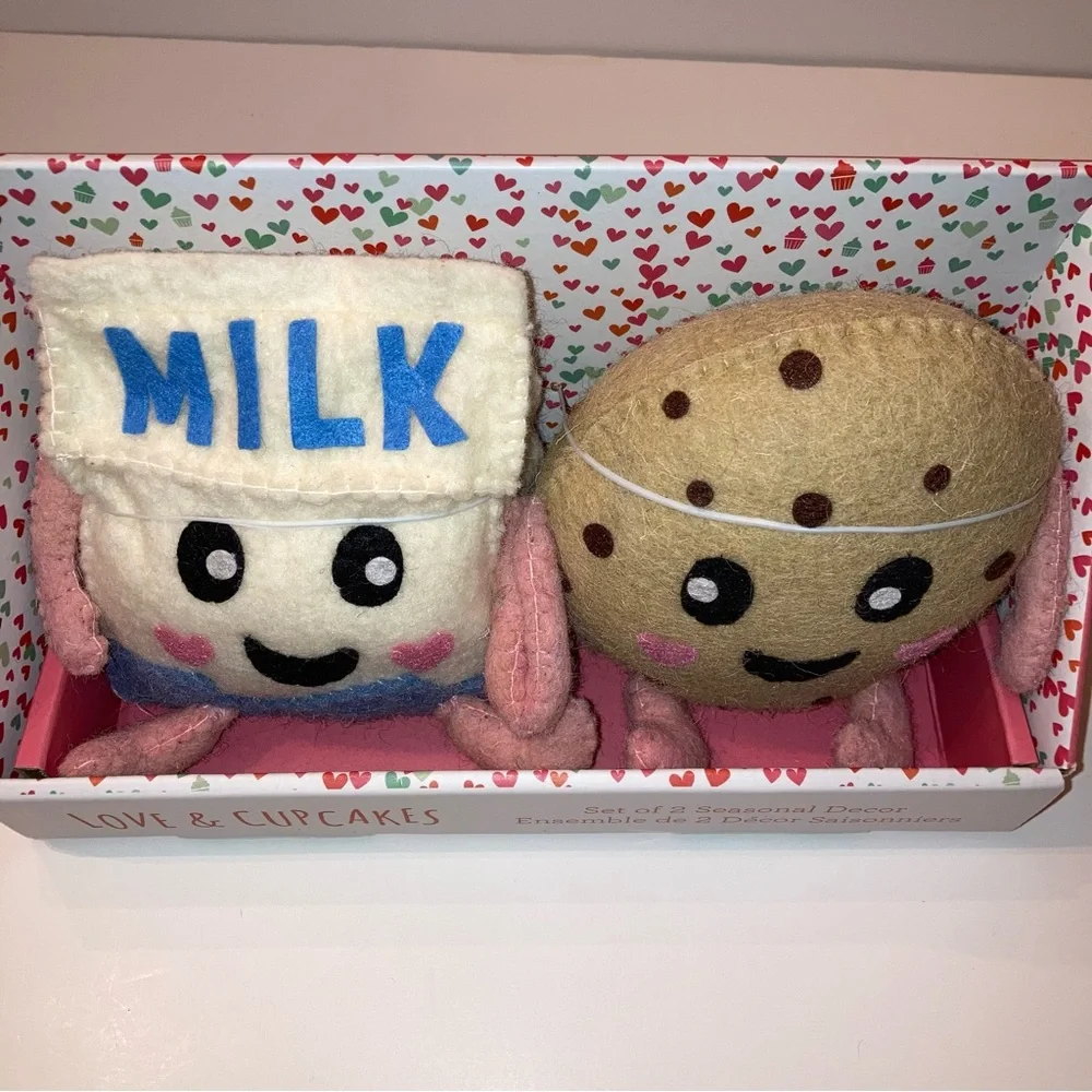 Love and Cupcakes Milk Cookie Plush Set Limited Edition Whimsy Spring Plushies - Picture 10 of 15